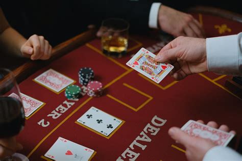 Blackjack Trucos: una lista de los consejos y tips para ganar al Bl.